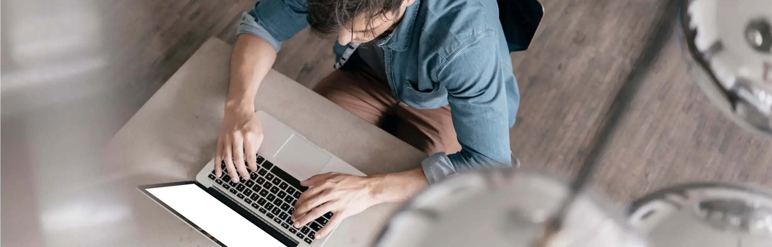 Bild eines Freelancers, der auf tribeworks sucht