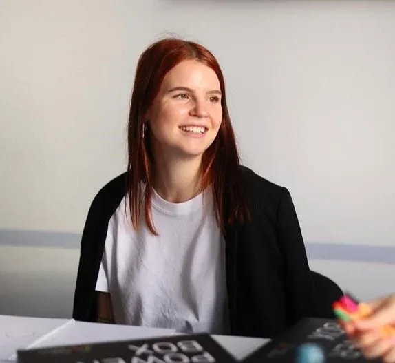 Portrait von Annika Zweimüller, Expertin für Content Marketing aus Mannheim